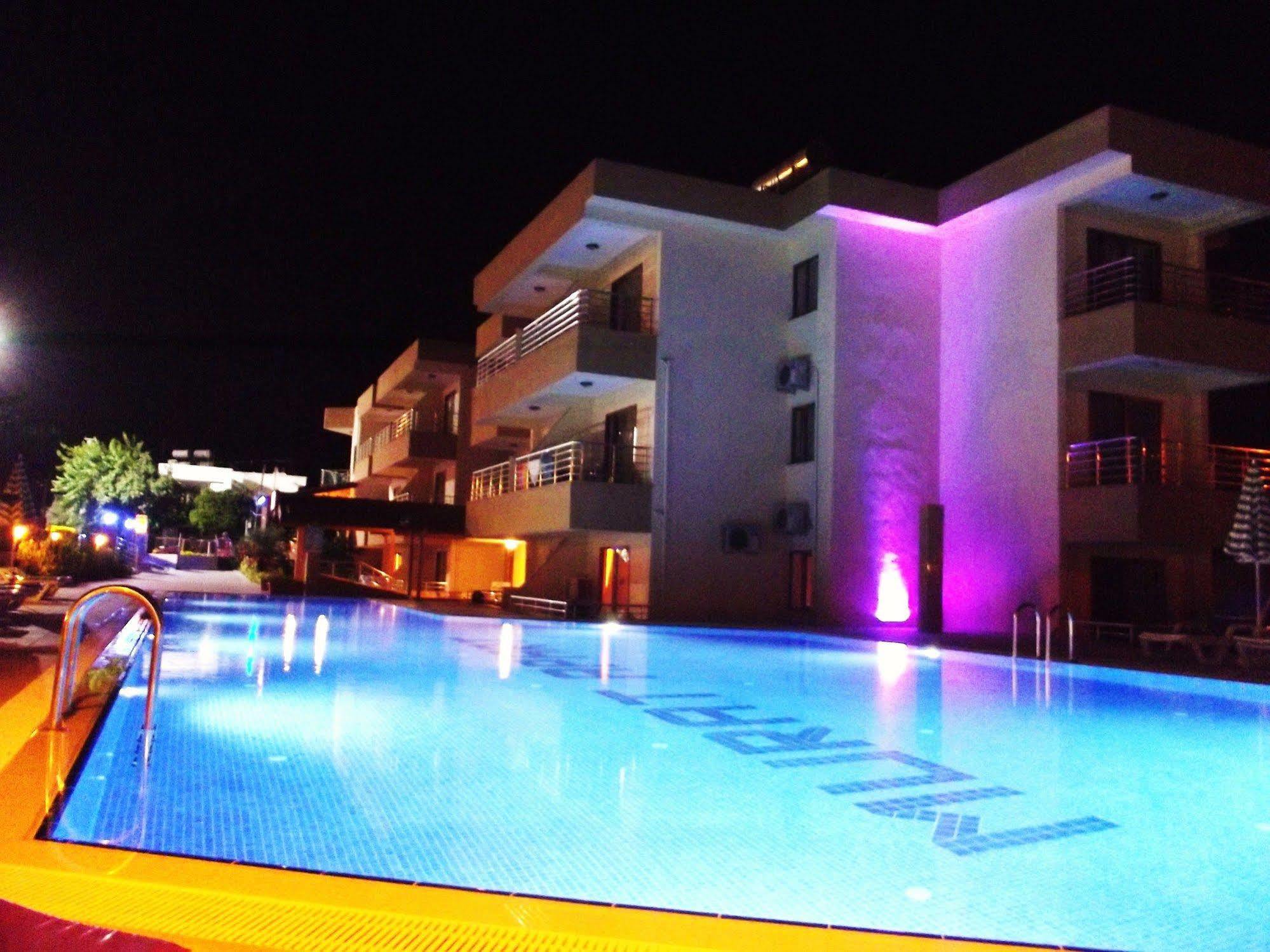 Murat Apart Hotel İçmeler Exteriör bild